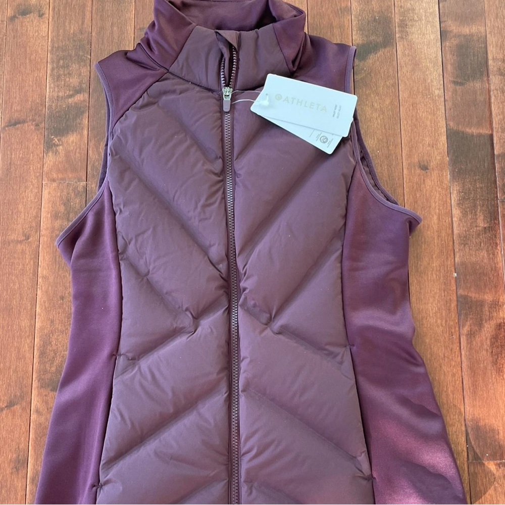 Athleta Inlet Vest (Color: Iris)